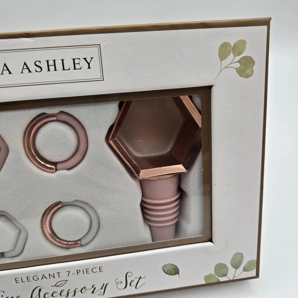 NEW Laura Ashley Rose Gold Elegant 7 Piece Wine Accessory Kit